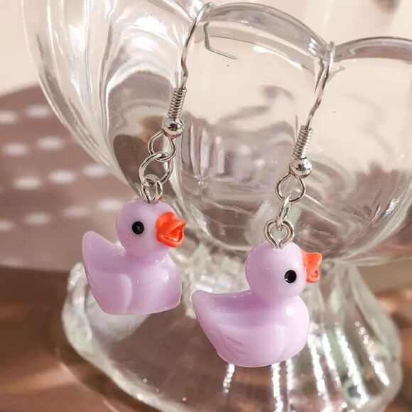 🆕Purple Duck Charm Dangle Earrings - Picture 3 of 5
